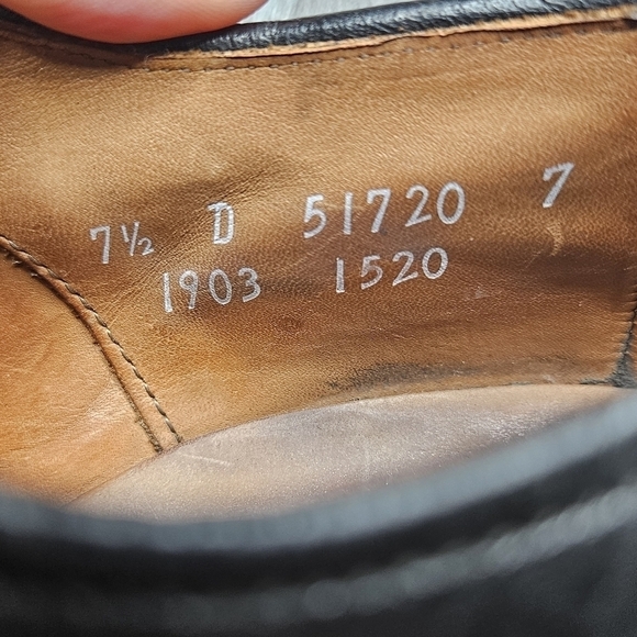 Allen Edmonds Chester shoes Black Oxford wingtips Black Men's 7.5 - Picture 8 of 12